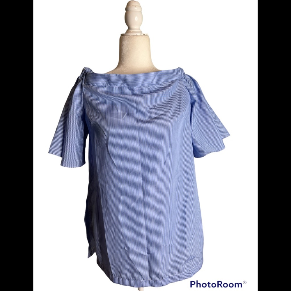 Do+Be Blue pinstripe off the shoulder top size medium blouse